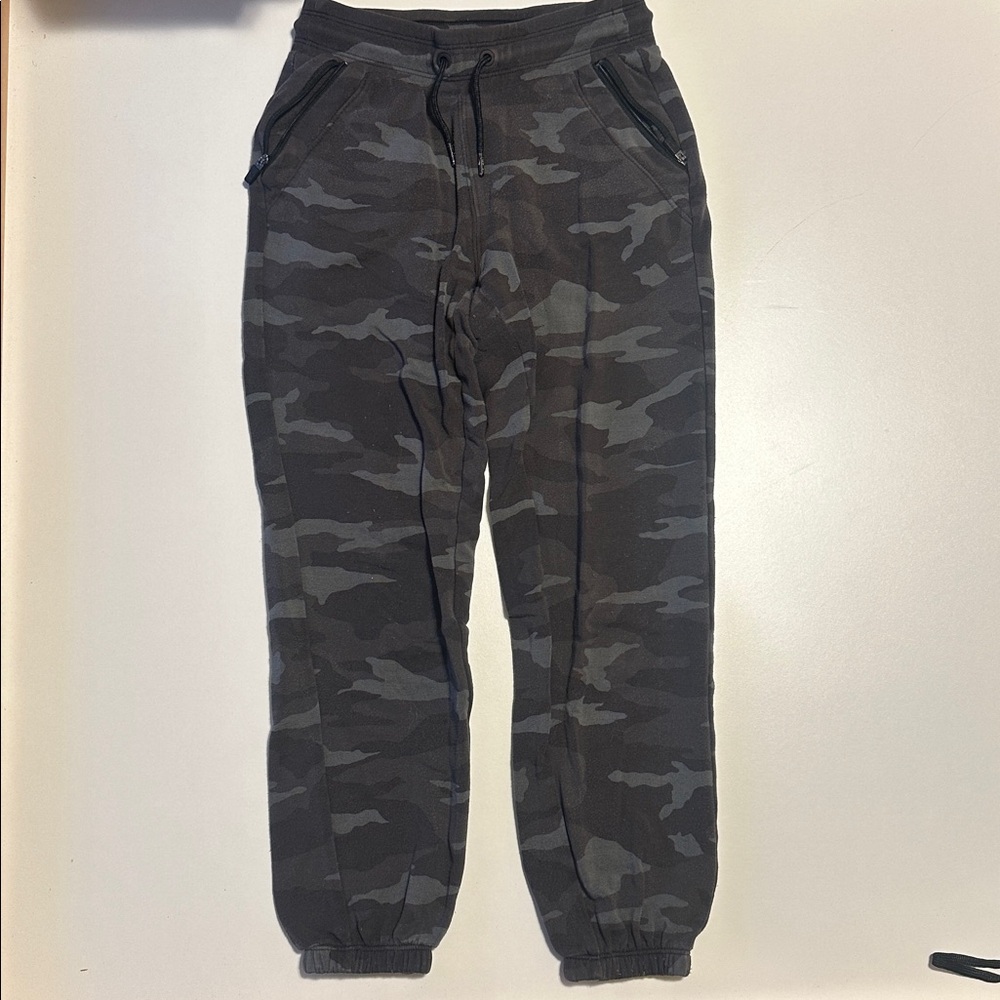 Athleta Girl Camo Jogger Pants